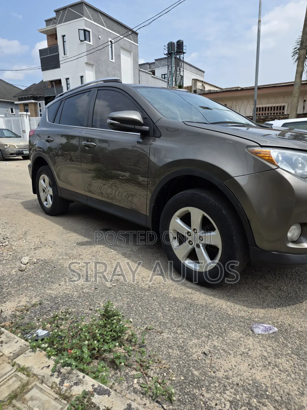 Toyota RAV4 XLE 4dr SUV AWD (2.5L 4cyl 6A) 2014 Brown