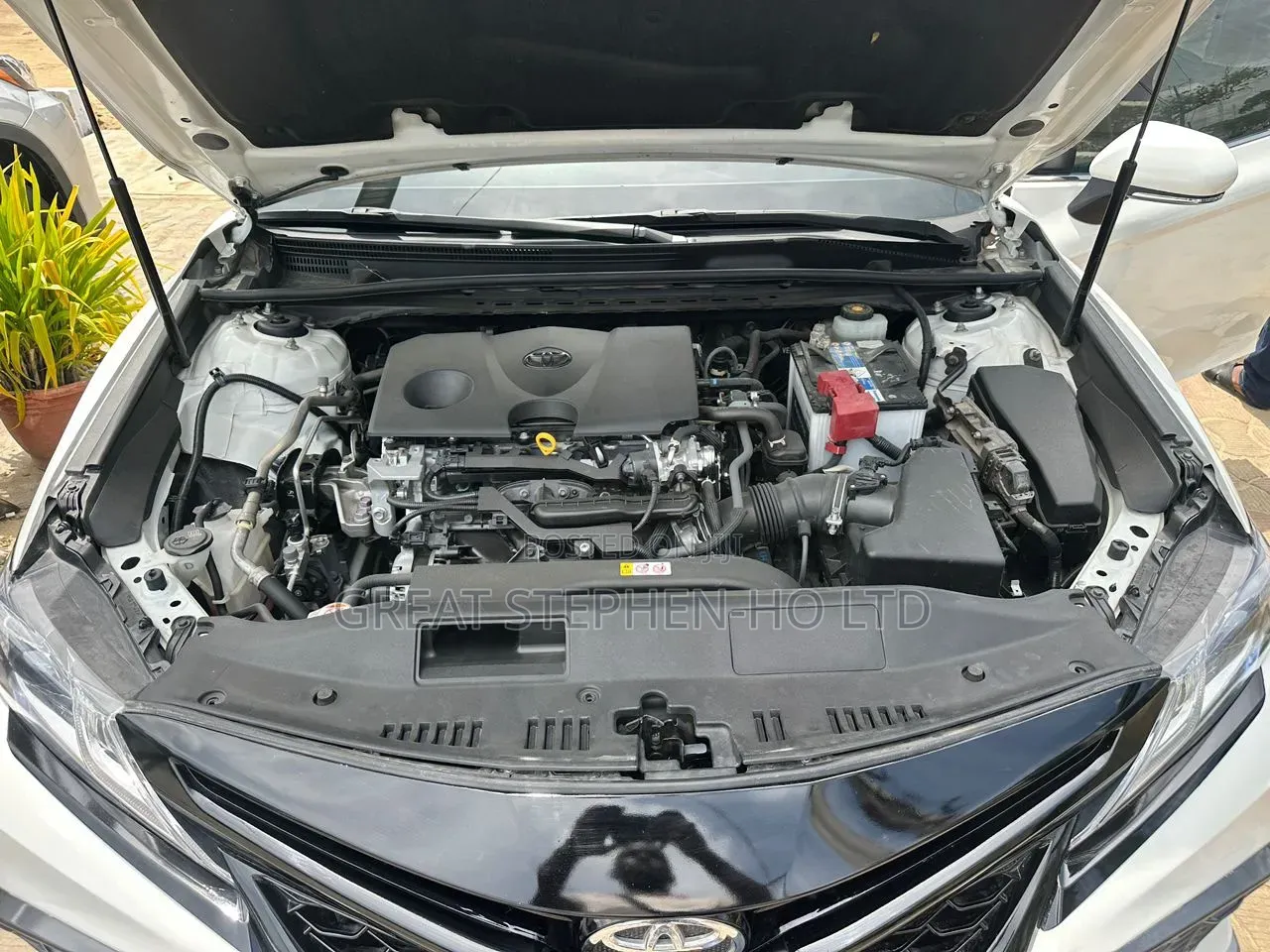 Toyota Camry 2022 White