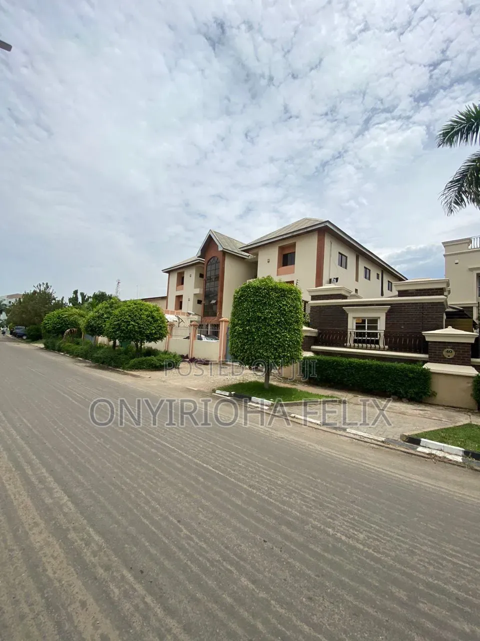 3bdrm Block of Flats in Maitama for rent