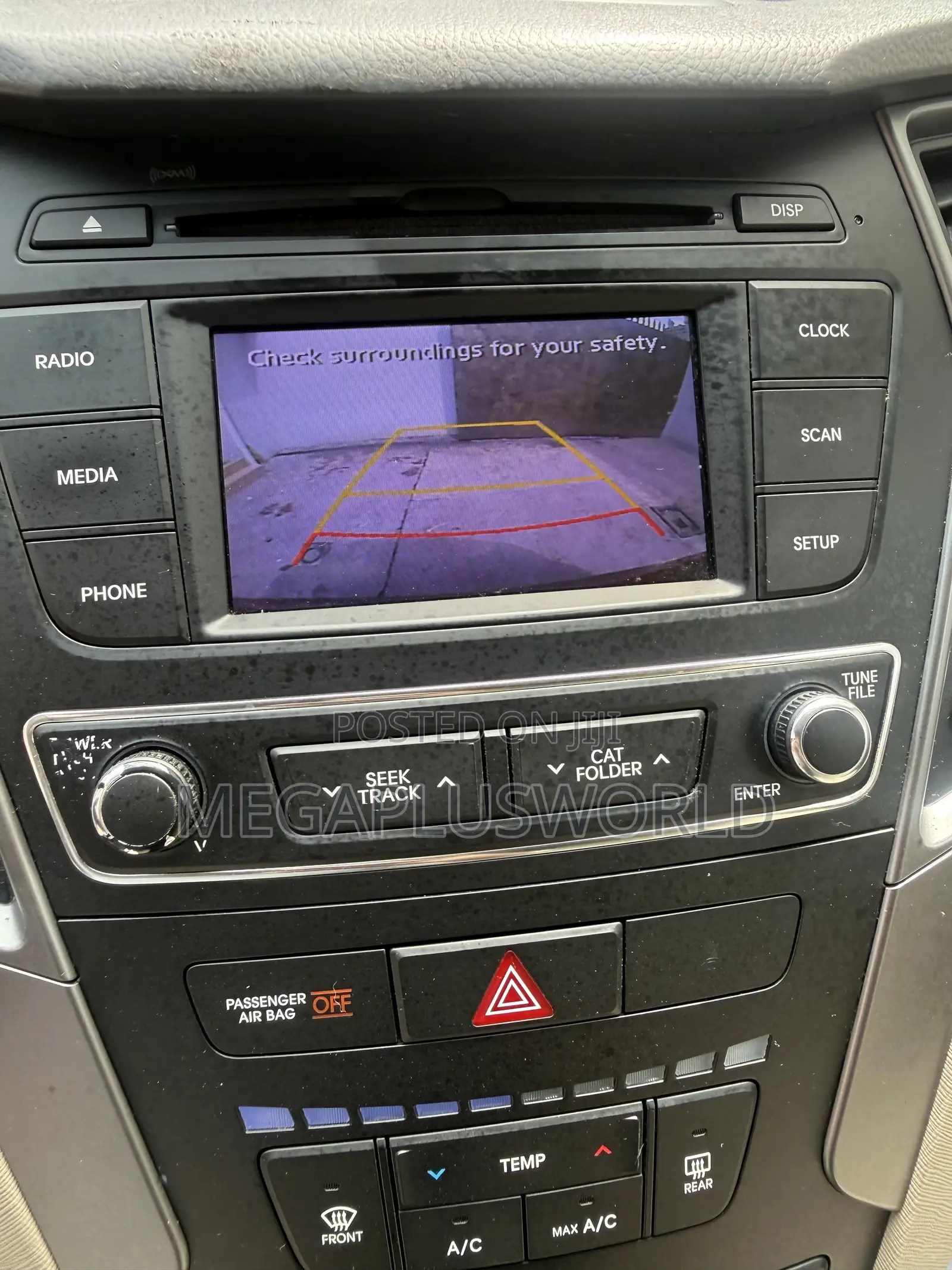 Hyundai Santa Fe SE FWD 2017 Red