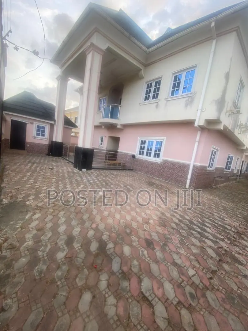 4bdrm Duplex in Ajah Signboard Ajah, Lekki Phase 2 for sale