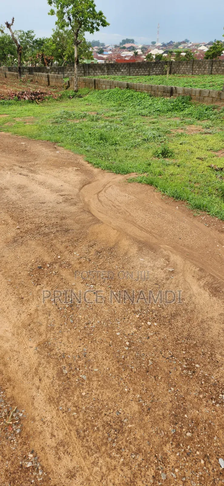 Distress Residential Land for Sale in Lifecamp