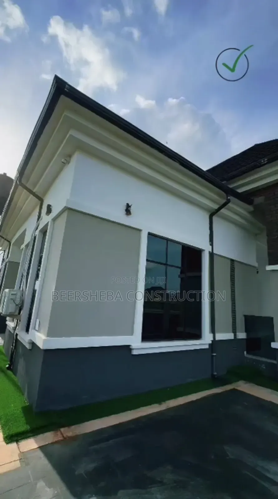 Furnished 3bdrm Penthouse in Awka for sale