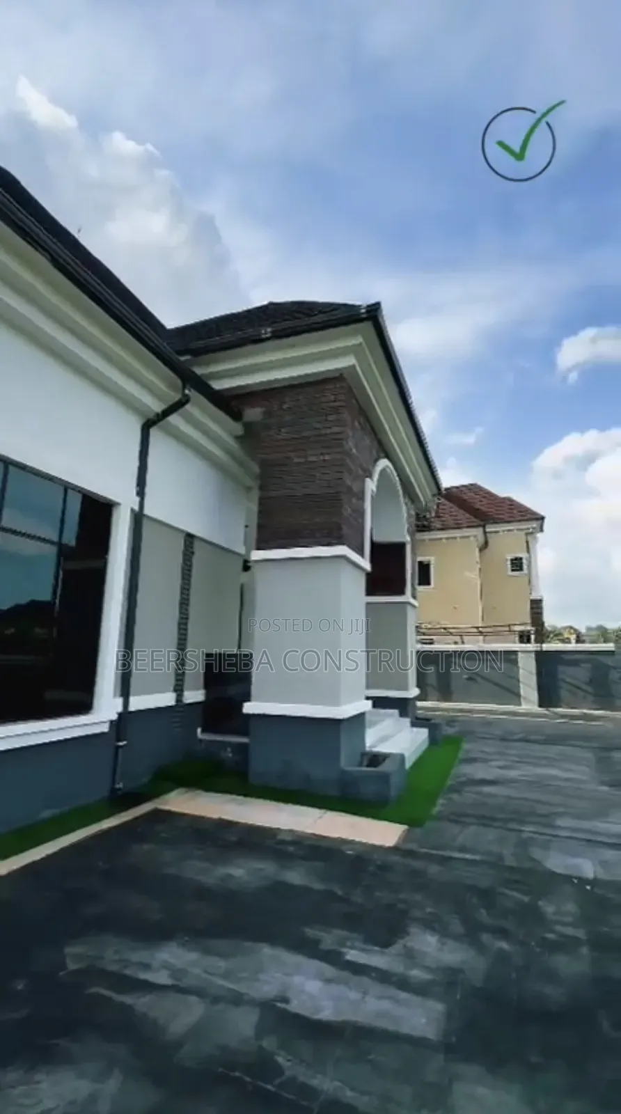 Furnished 3bdrm Penthouse in Awka for sale