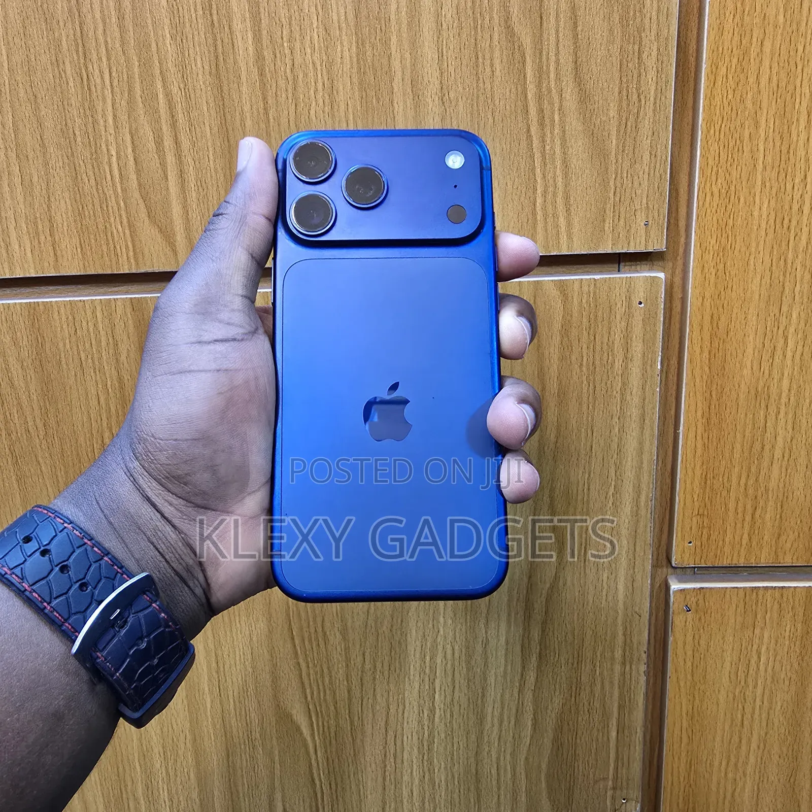 Apple iPhone 17 Pro Max 256 GB Blue