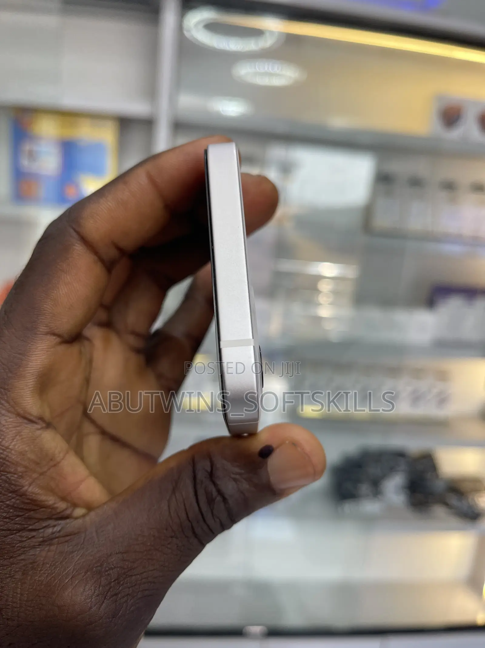 Apple iPhone 12 64 GB White