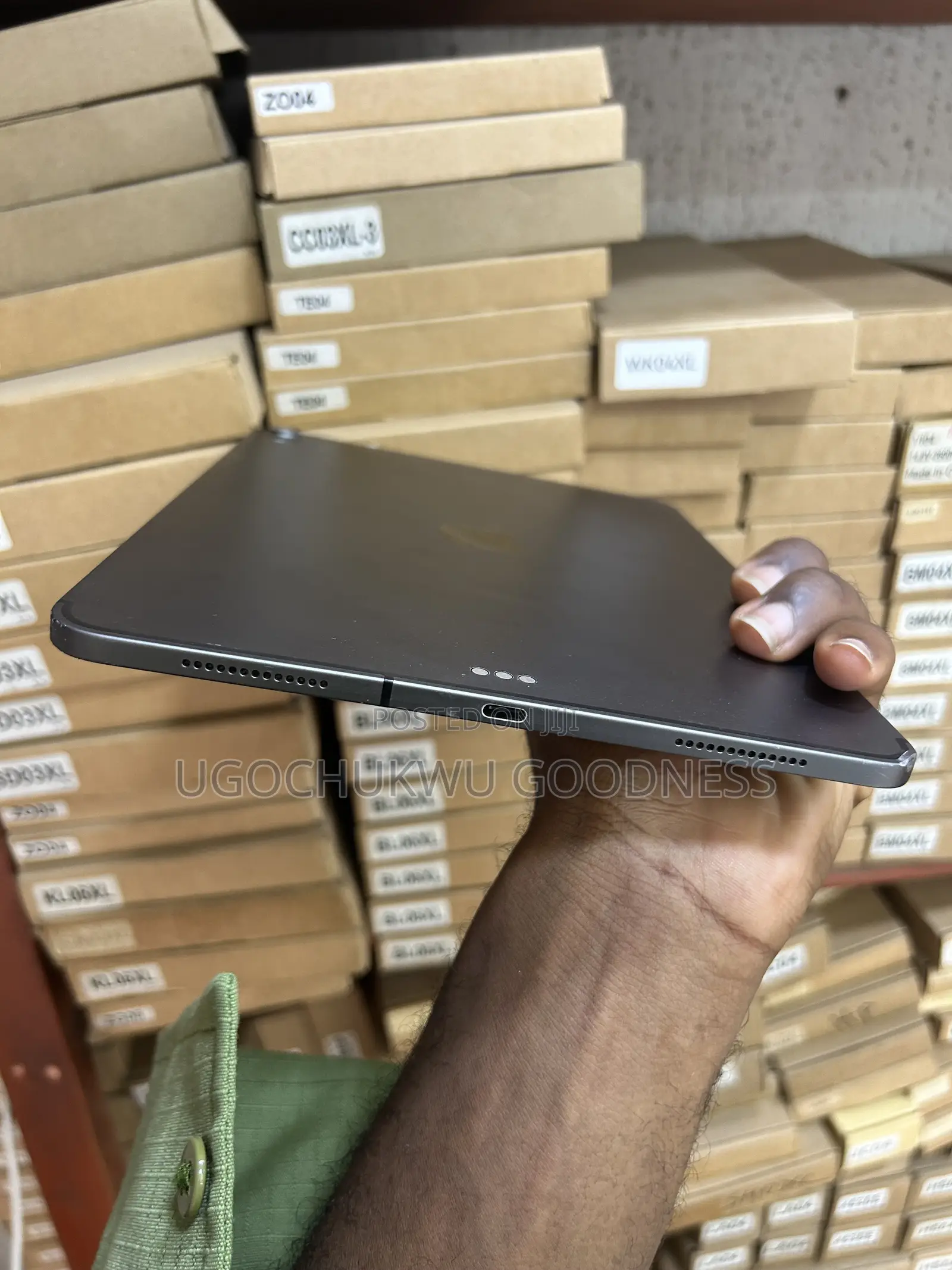 Apple iPad Pro 11 (2018) 64 GB Gray