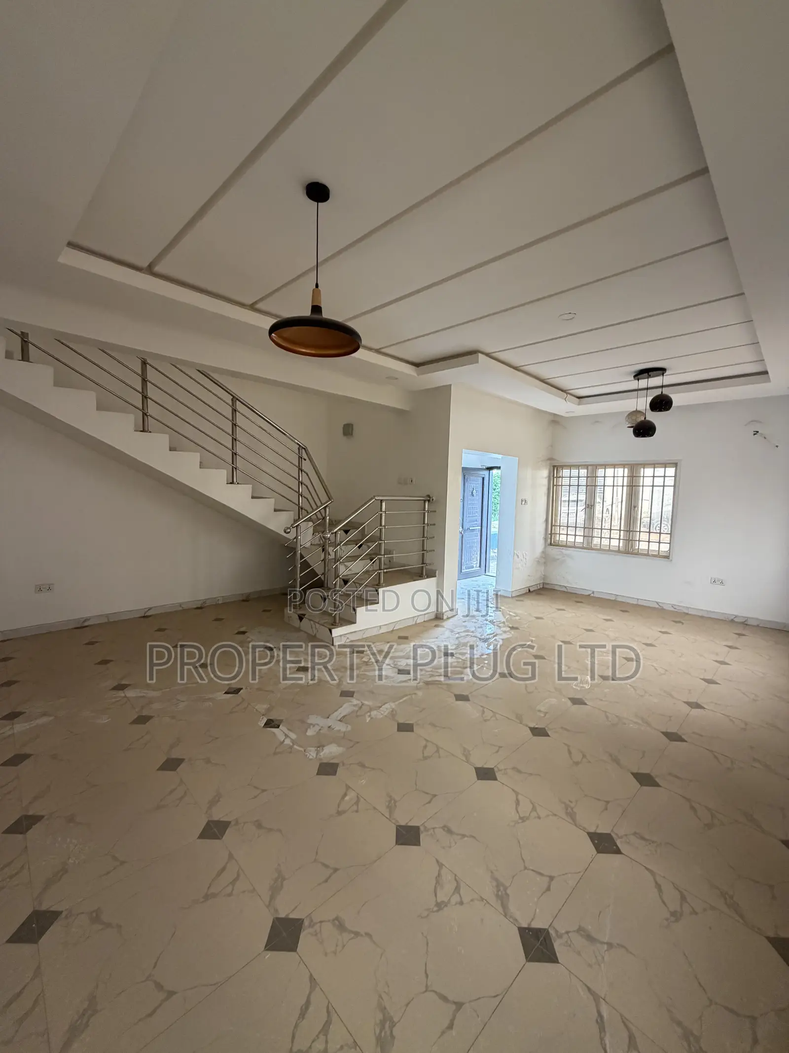 4bdrm Duplex in Idu for rent