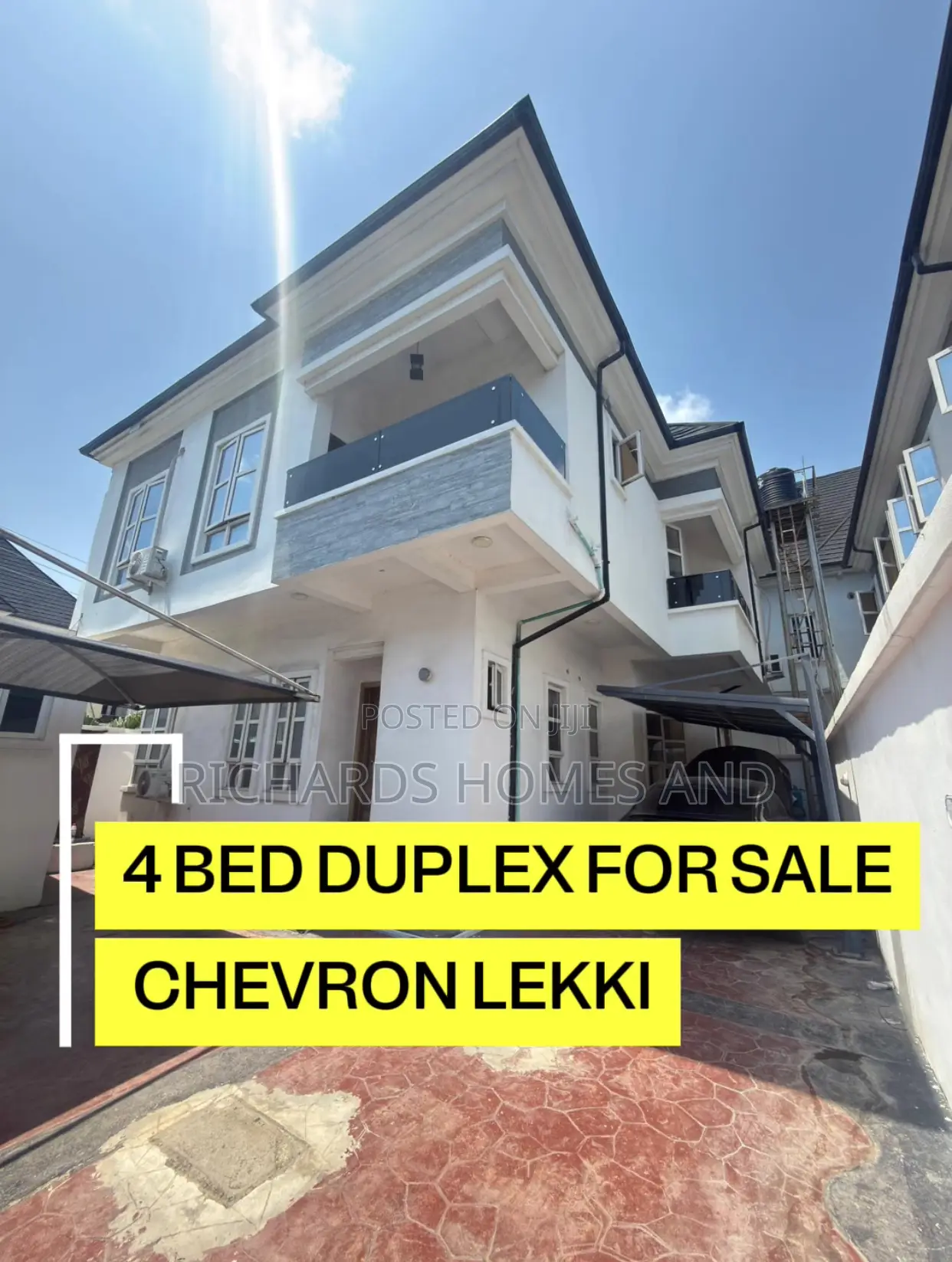 4bdrm Duplex in Chevron for sale