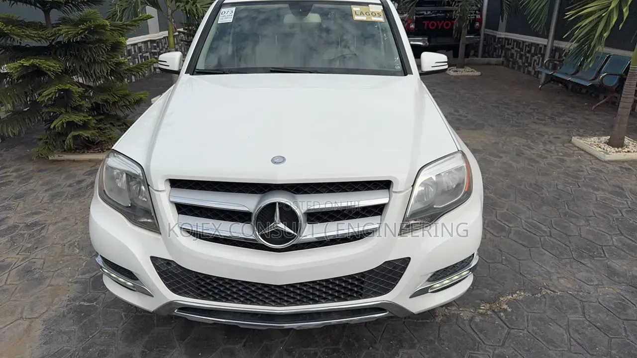 Mercedes-Benz GLK-Class 350 4MATIC 2013 White