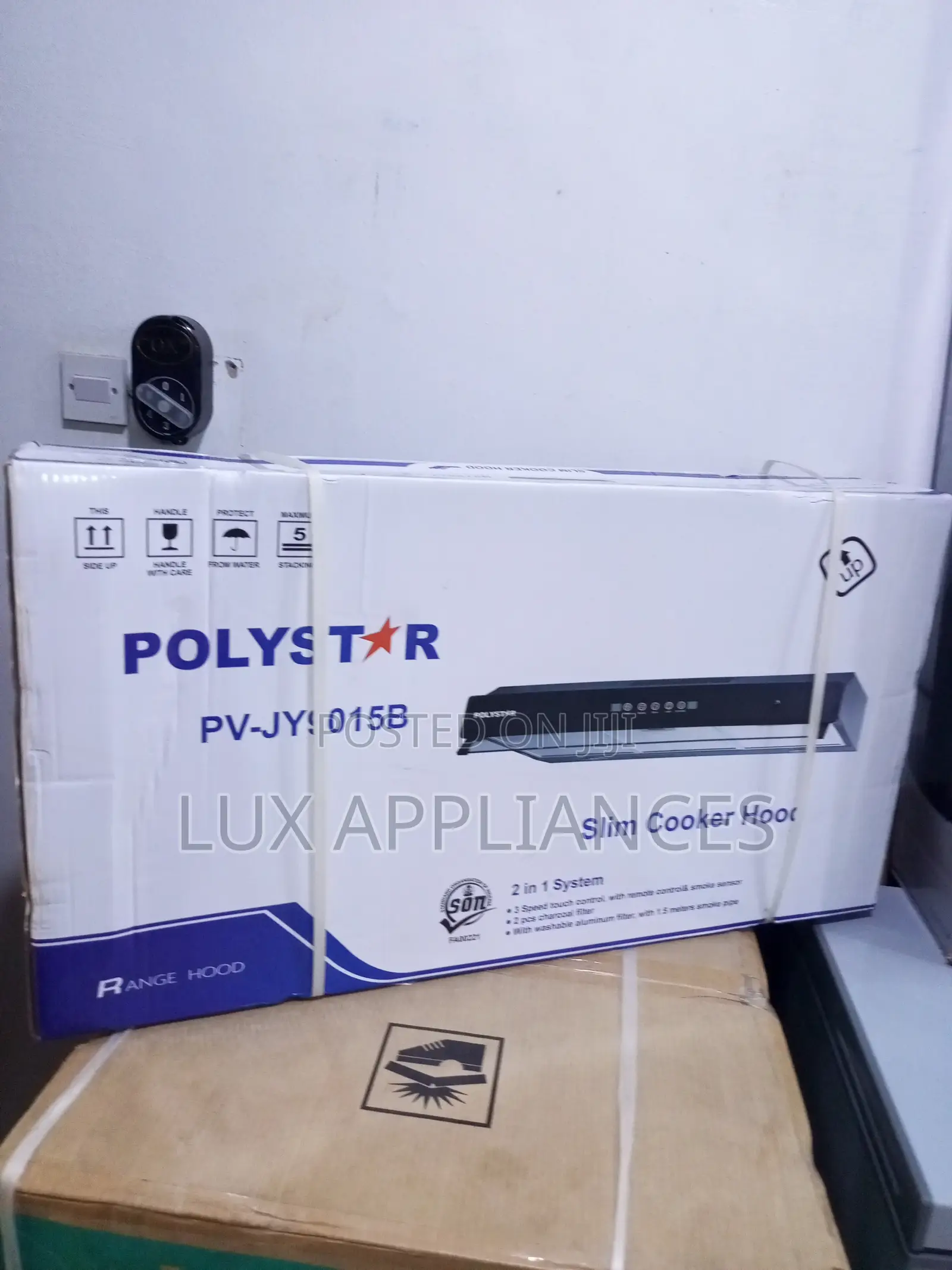 Polystar Slim Exhaust Hood With Led Lamps
