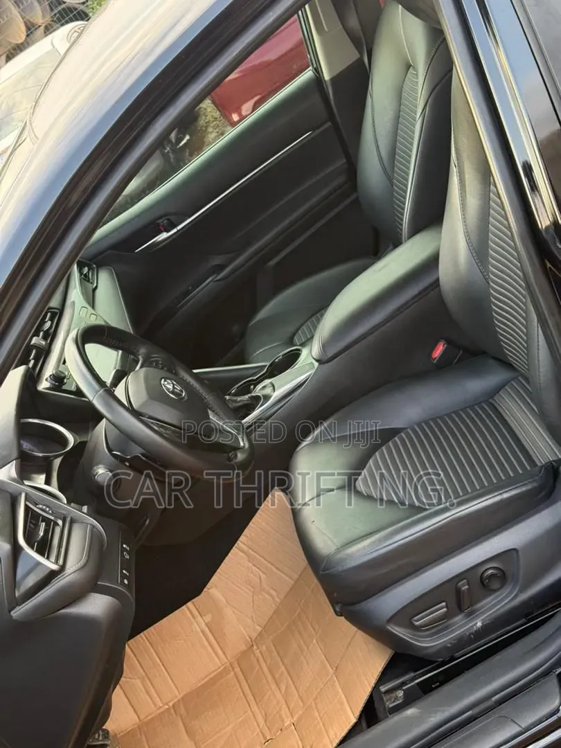 Toyota Camry 2019 Black
