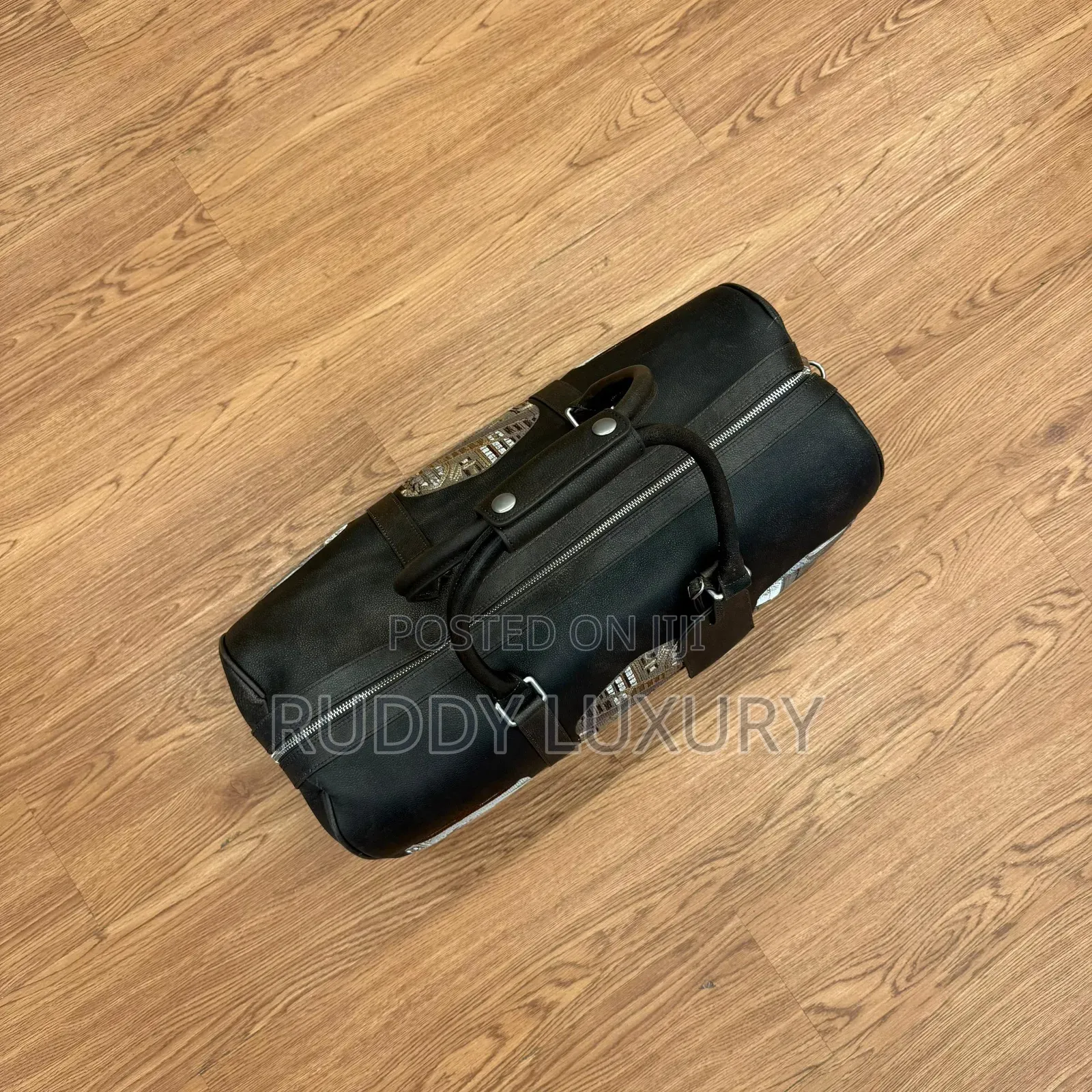 Derschutze Yasmin Duffle Bag – Premium Travel Gym Holdall