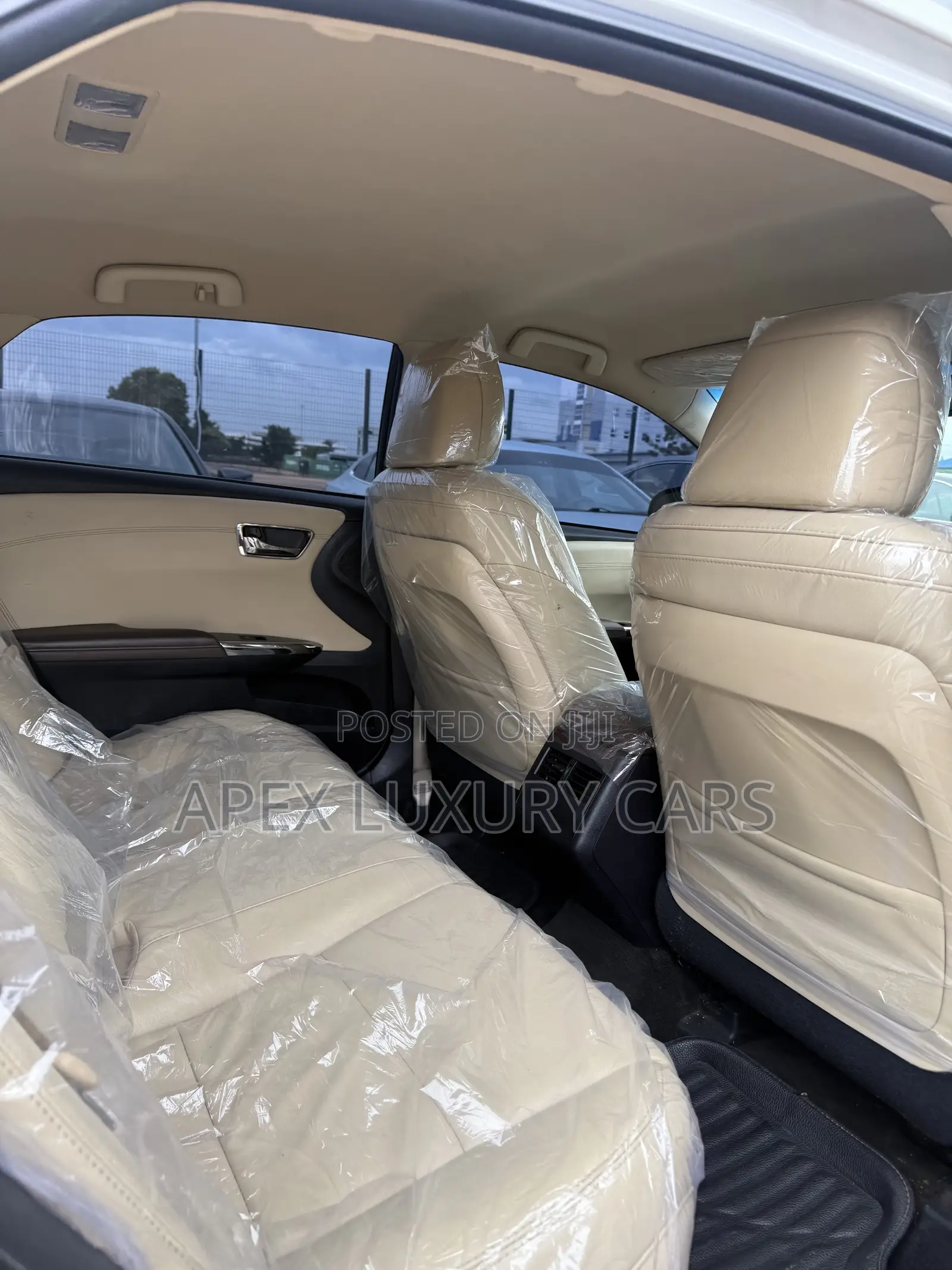 Toyota Avalon 2017 White
