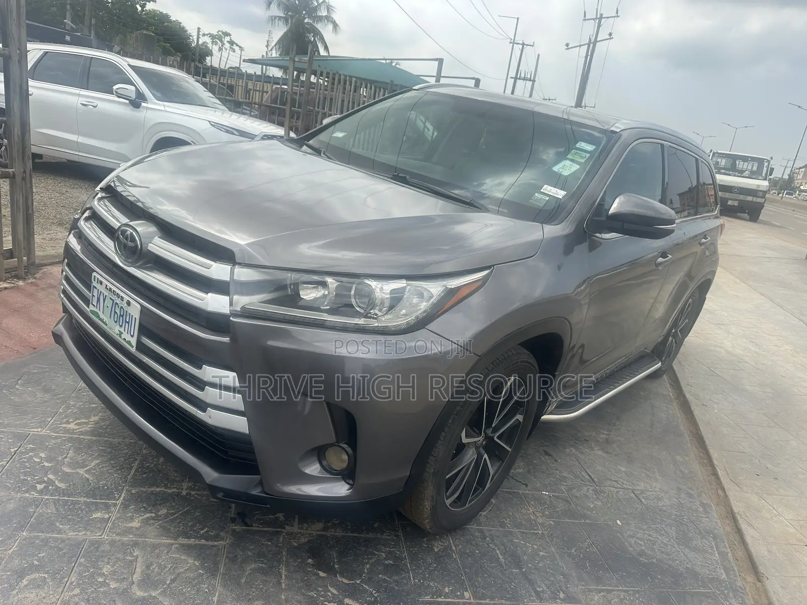 Toyota Highlander Limited 4dr SUV AWD (3.5L 6cyl 6A) 2014 Gray