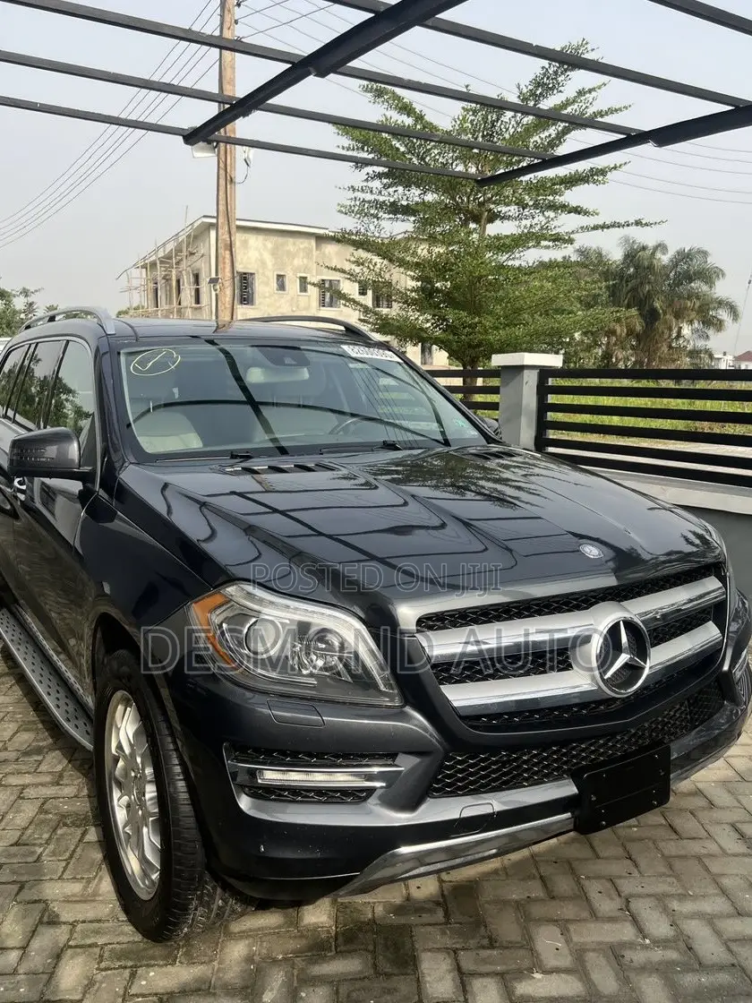Mercedes-Benz GL-Class 2014 Gray