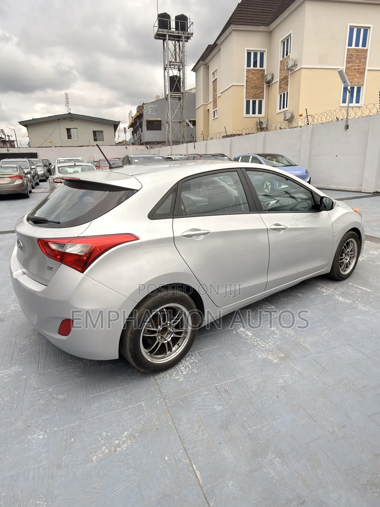 Hyundai Elantra 2016 Silver