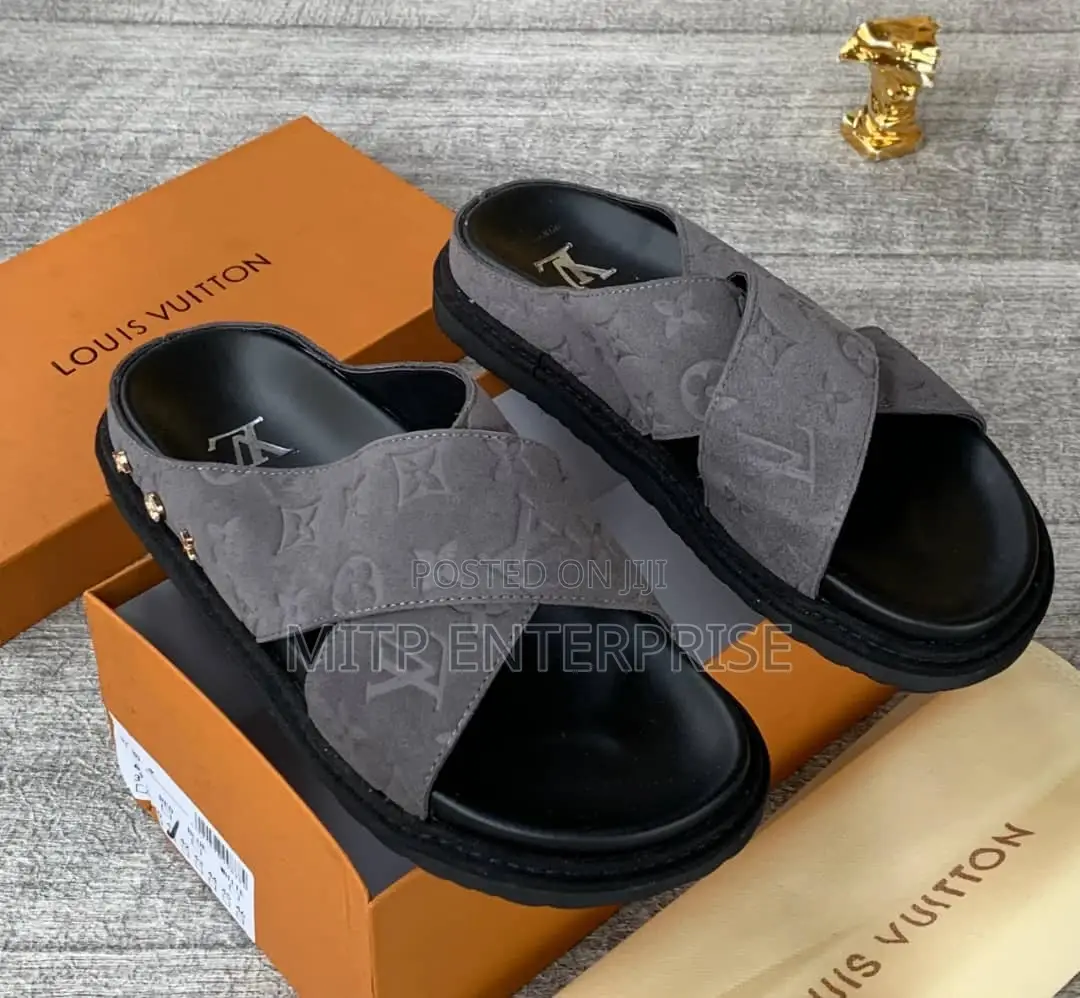 Louis Vuitton Men Cross Pam/Slippers