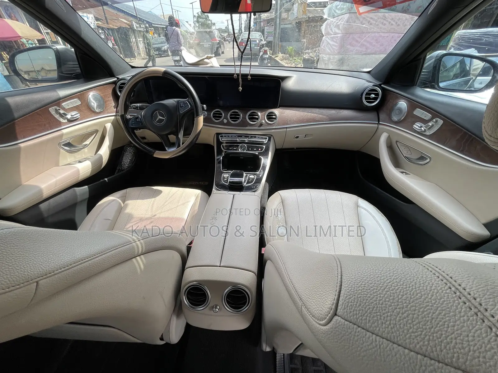 Mercedes-Benz E300 2017 Black