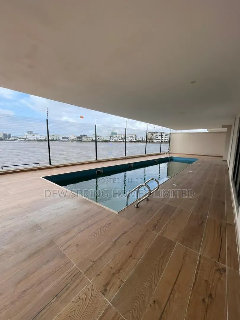 5bdrm Duplex in Ikoyi for sale