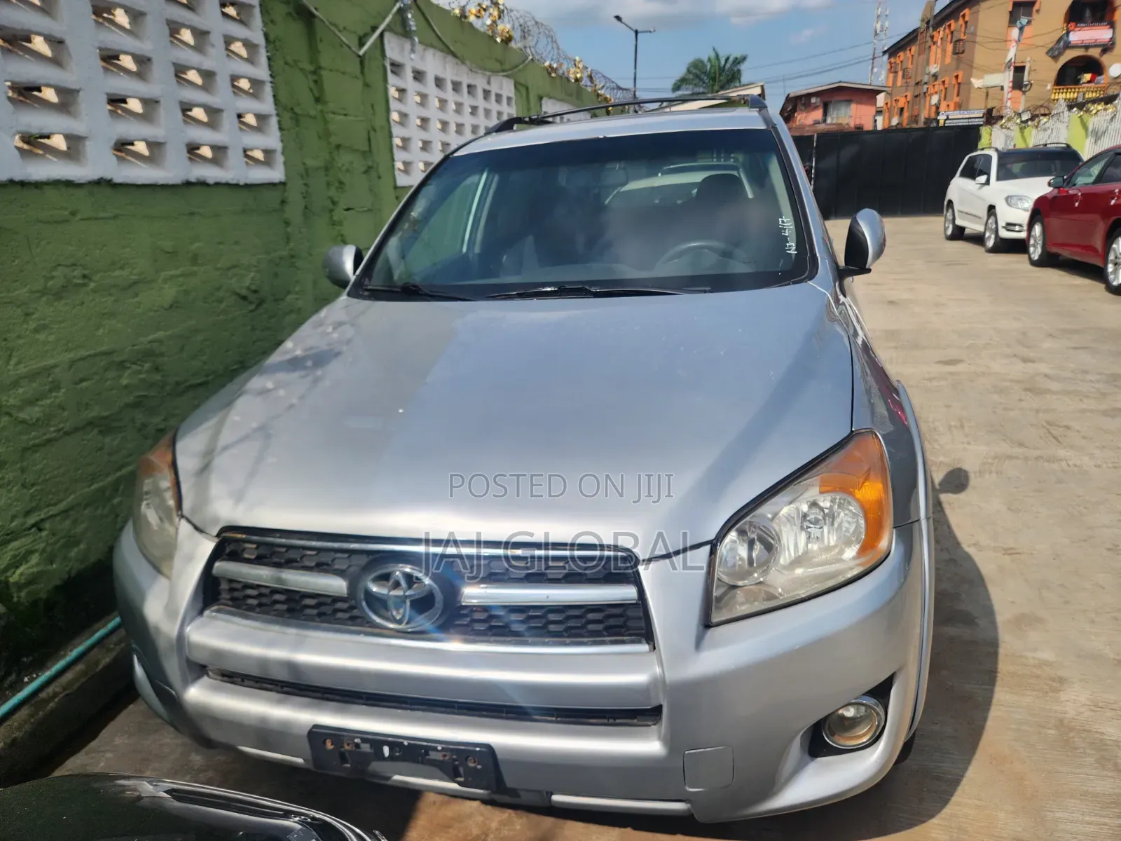 Toyota RAV4 2010 Silver
