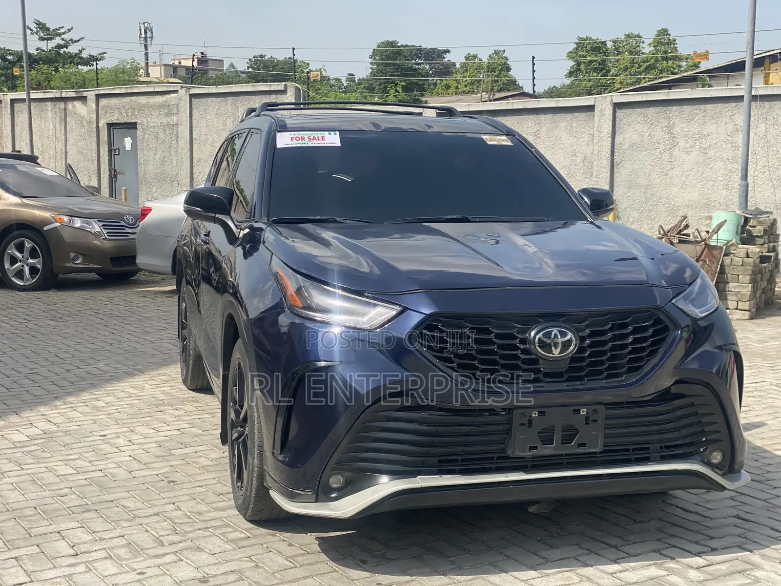 Toyota Highlander XSE AWD 2023 Blue
