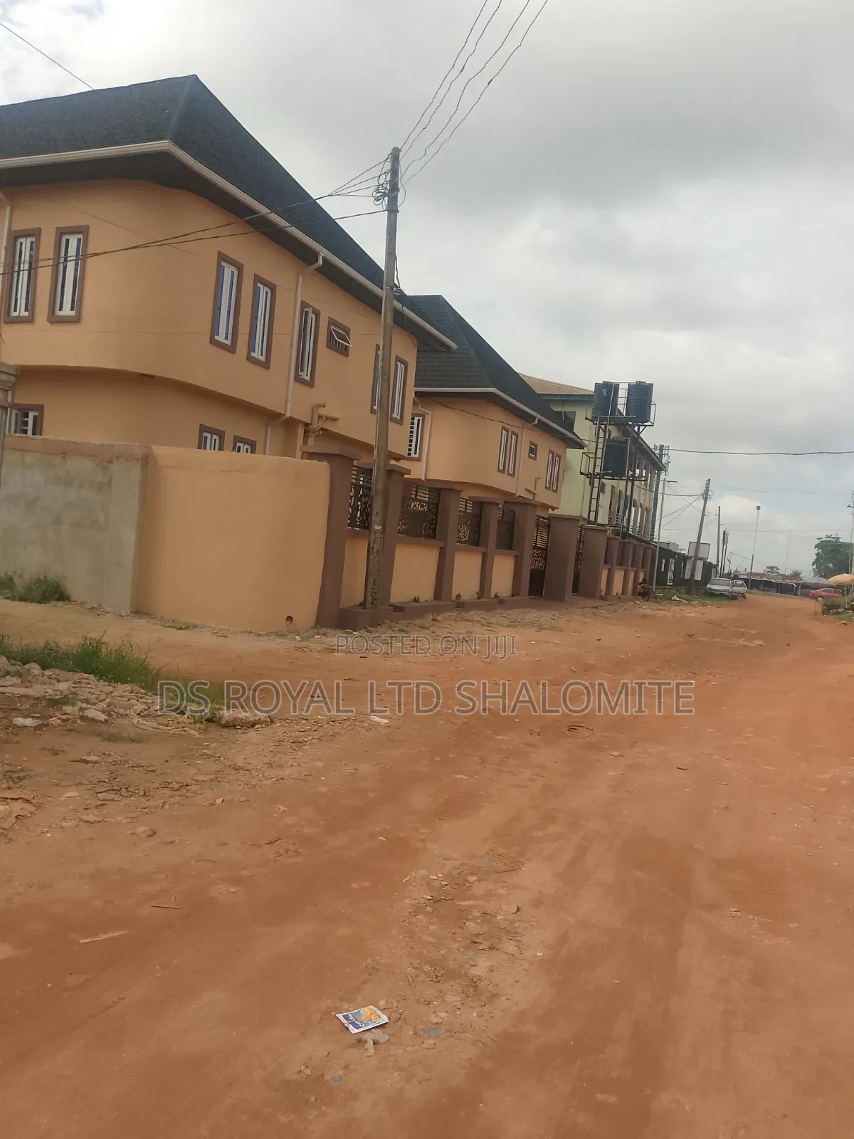 3bdrm Block of Flats in Benin City for sale
