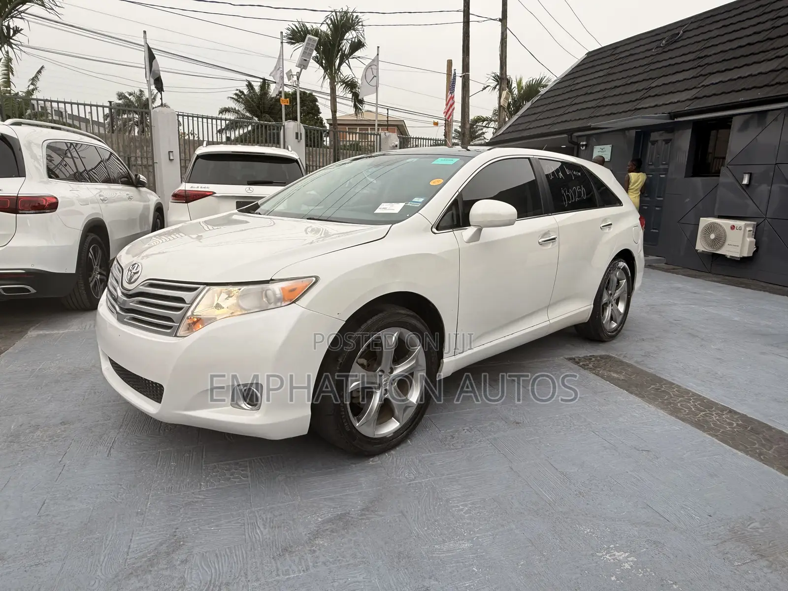 Toyota Venza 2010 White