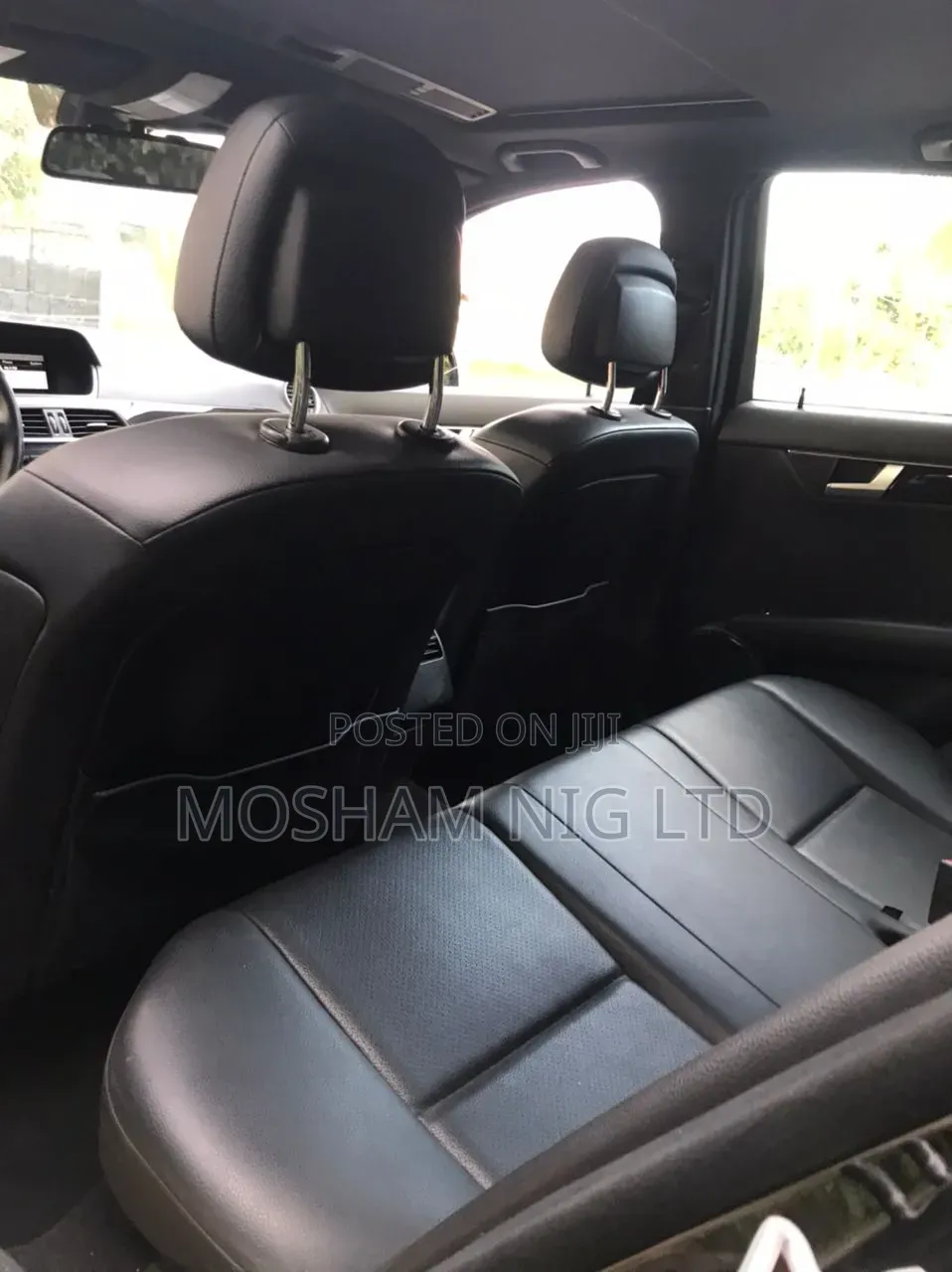 Mercedes-Benz C300 2014 Black