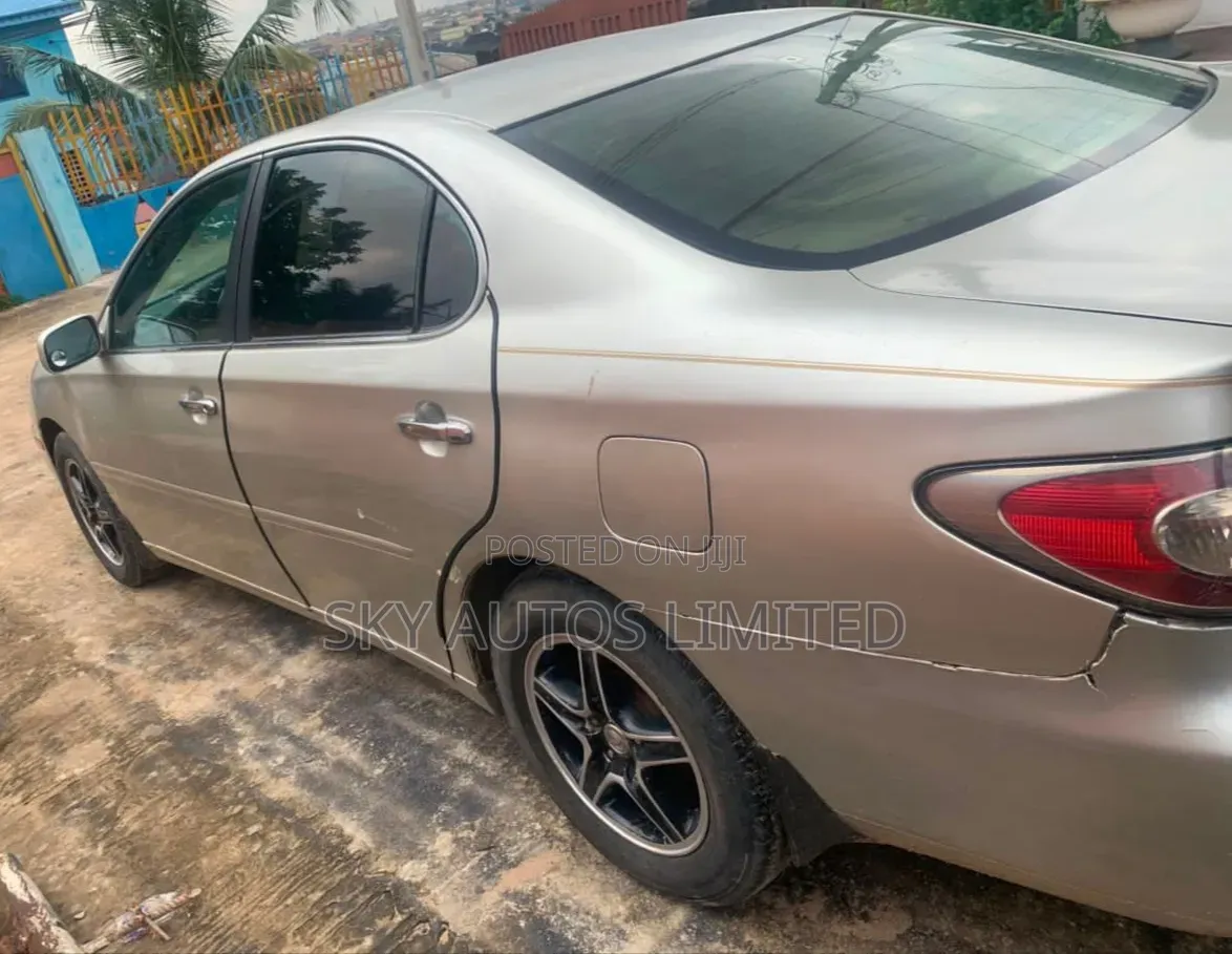 Lexus ES 300 2004 Silver
