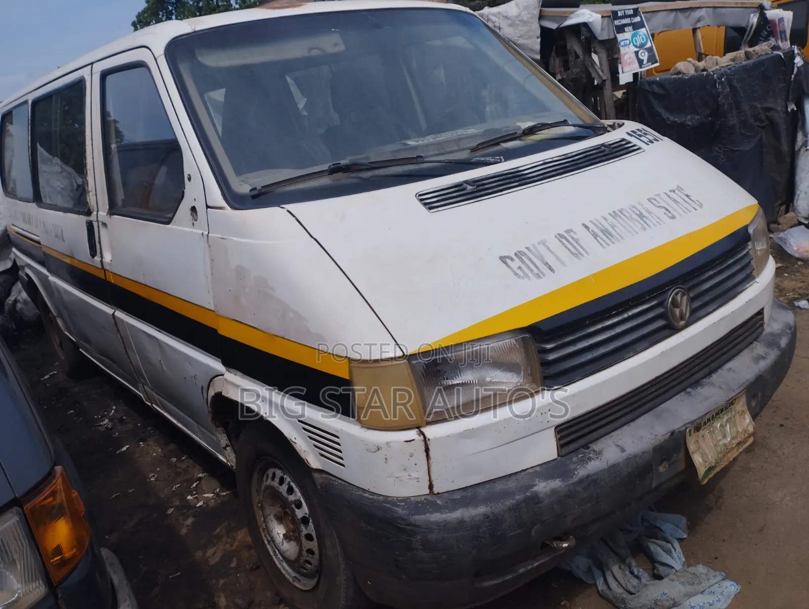Volkswagen Transporter 2002 White