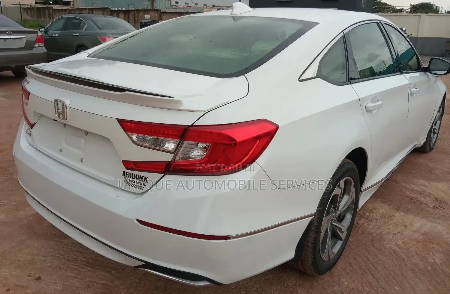 Honda Accord EX-L 2.0T 2018 Off white
