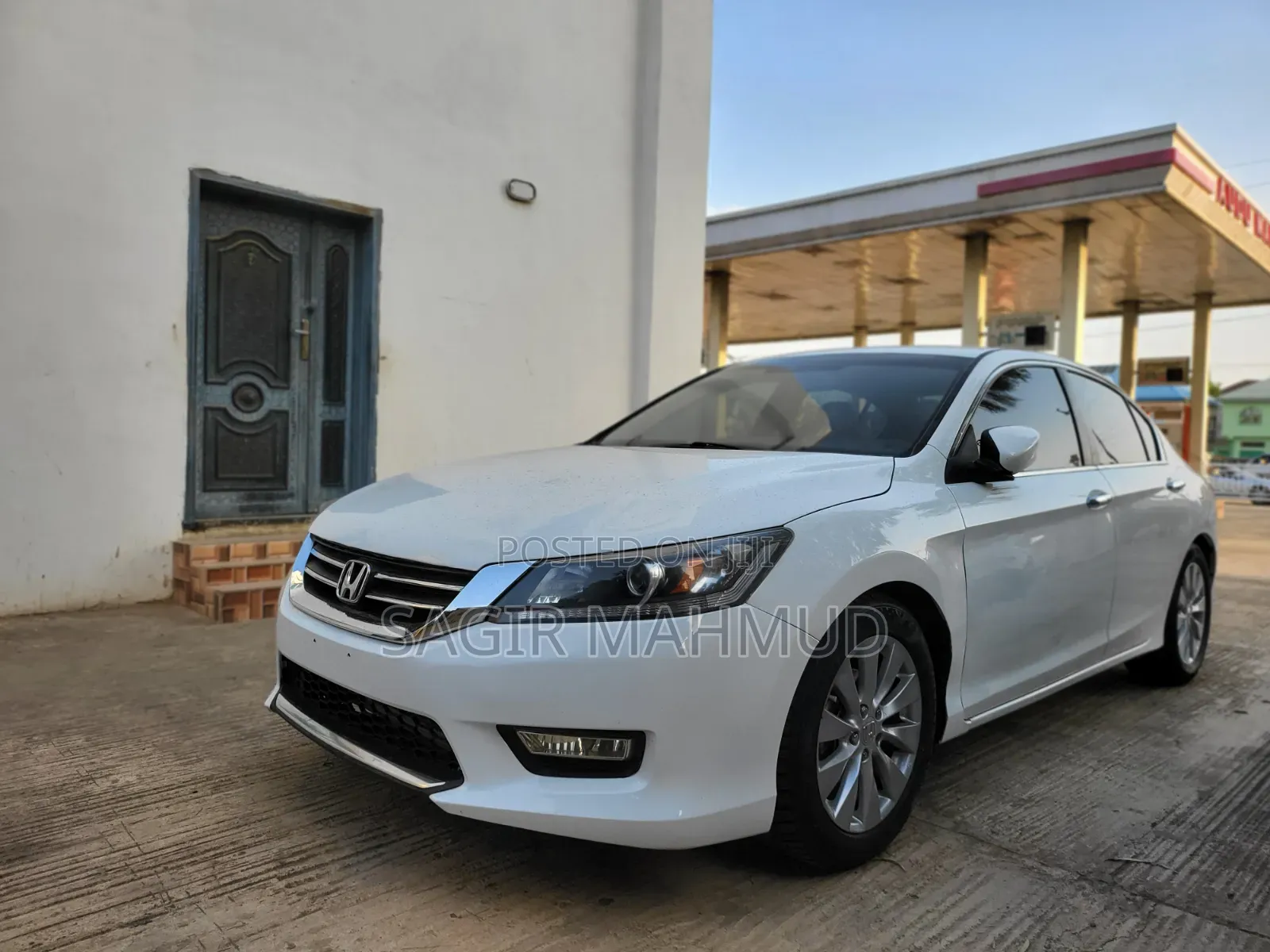 Honda Accord LX 4dr Sedan FWD (2.4L 4cyl 2A) 2013 White