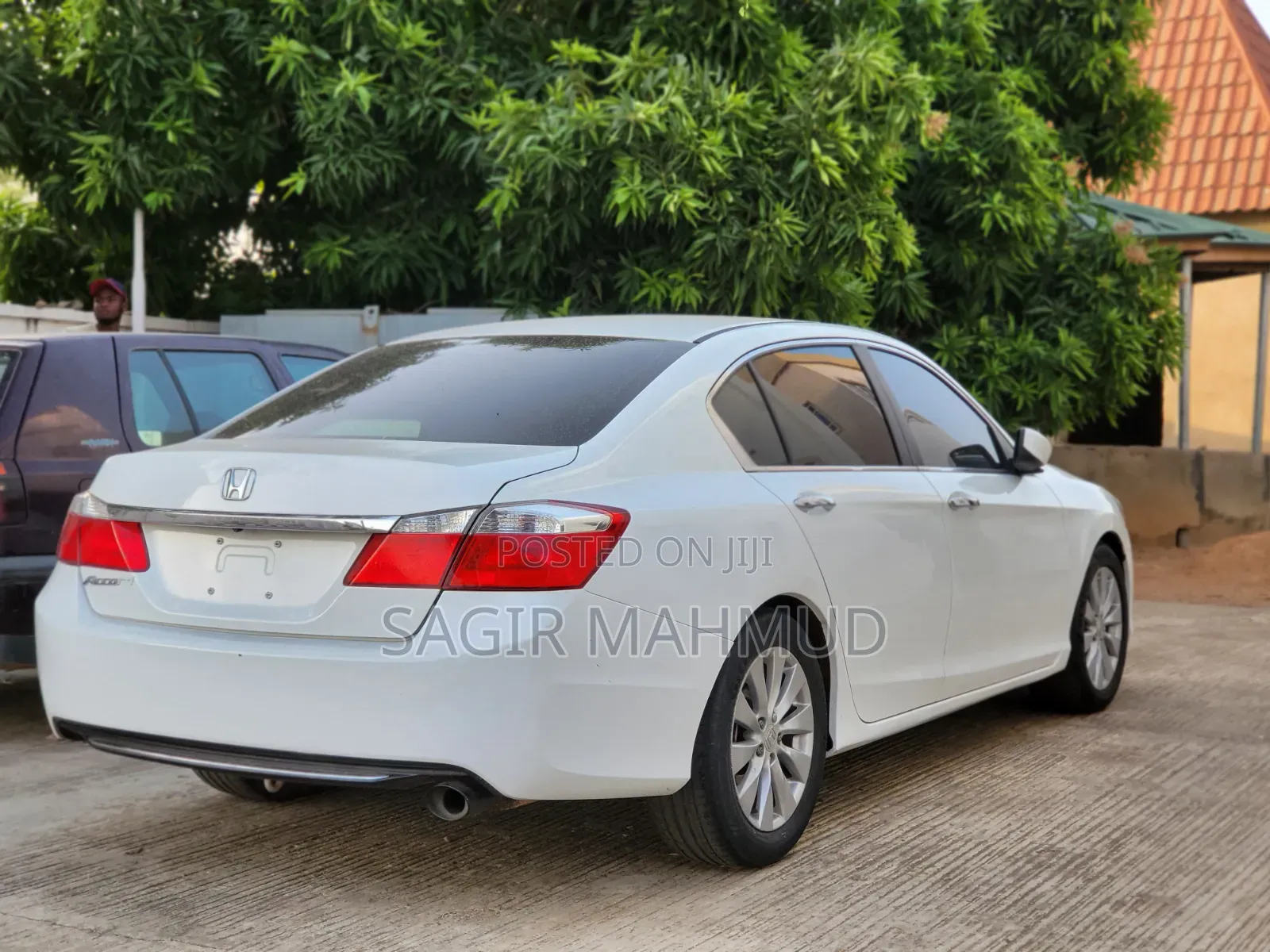 Honda Accord LX 4dr Sedan FWD (2.4L 4cyl 2A) 2013 White