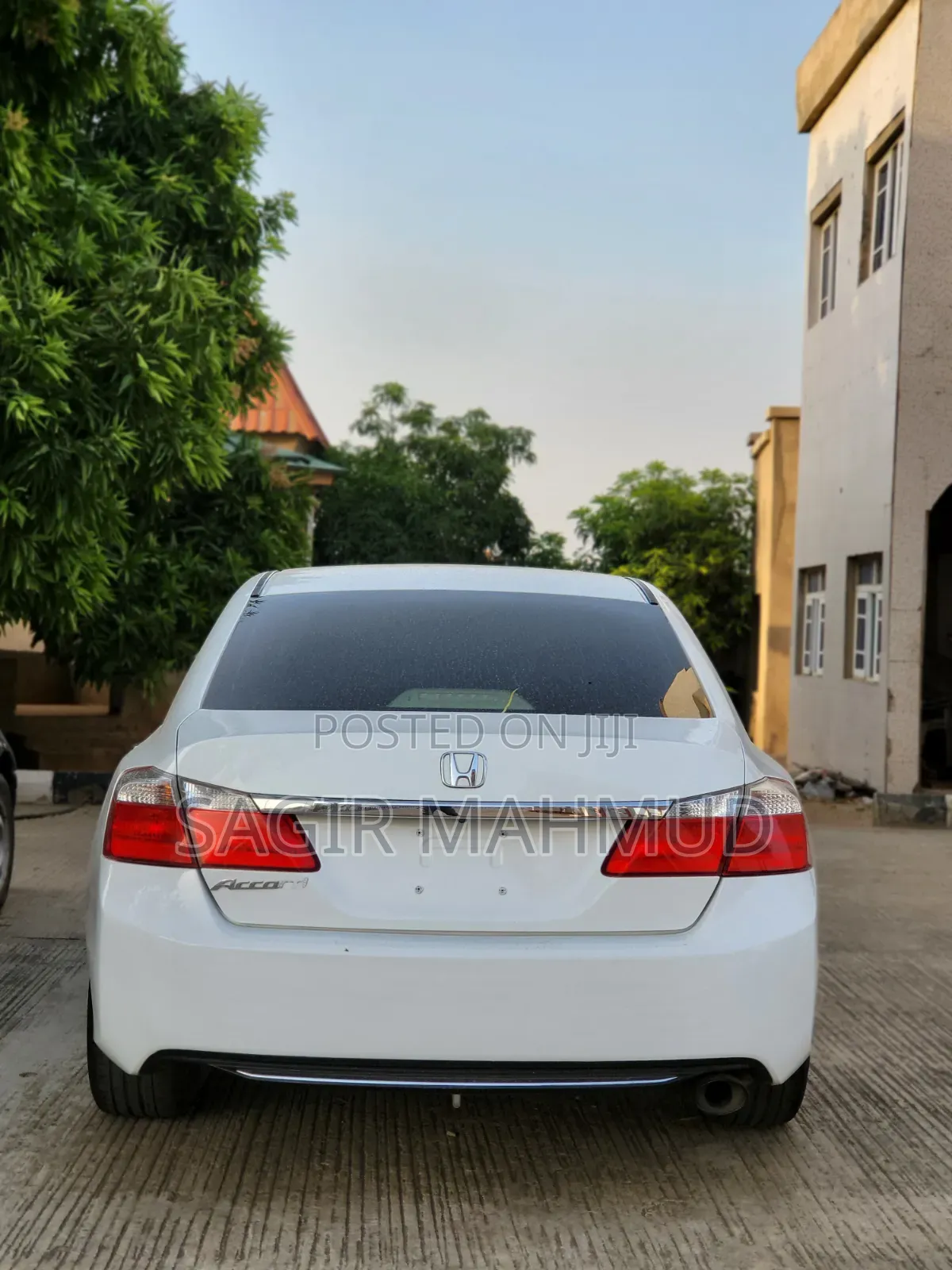 Honda Accord LX 4dr Sedan FWD (2.4L 4cyl 2A) 2013 White