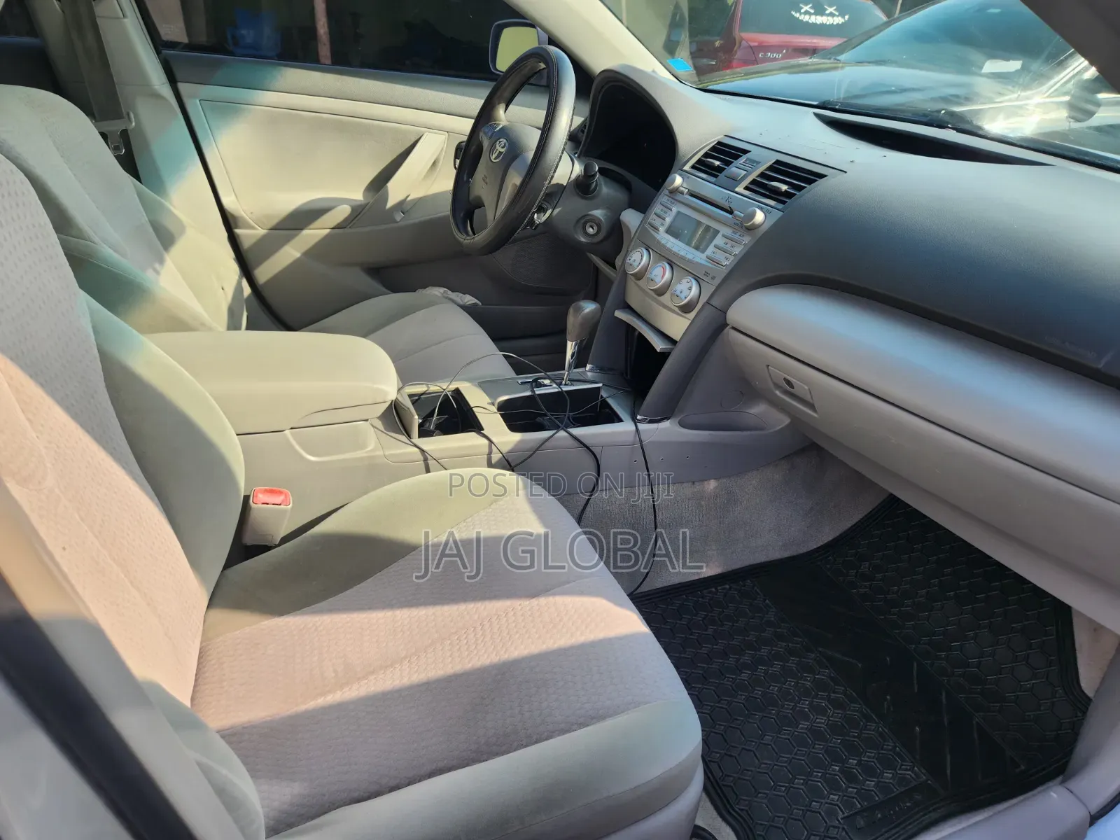 Toyota Camry 2010 Silver