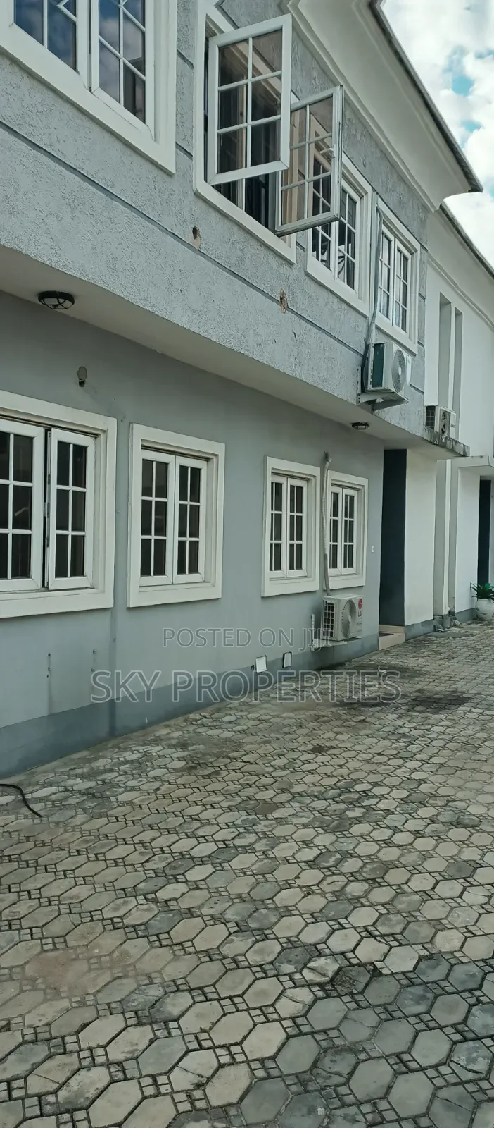5bdrm Duplex in Furo Ezimora Estate, Lekki Phase 1 for rent