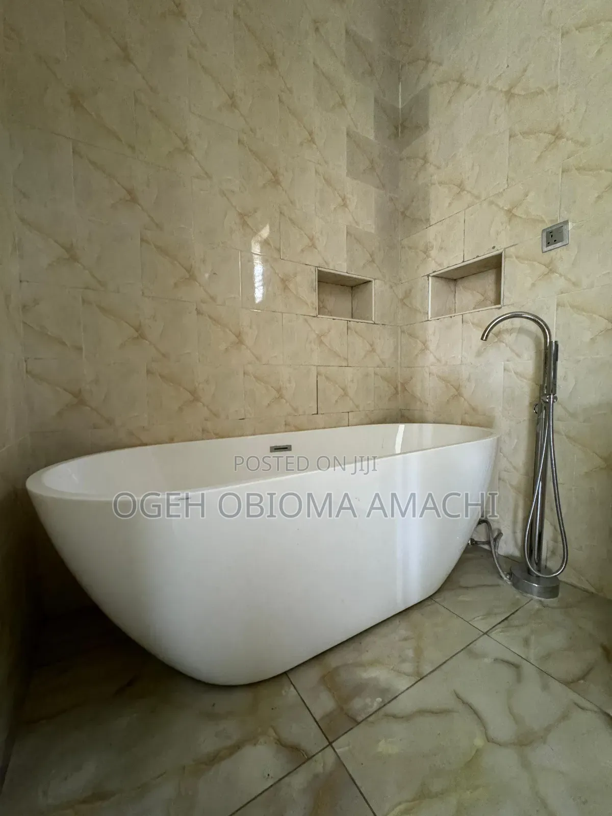4bdrm Duplex in Orchid Road, Lekki for rent