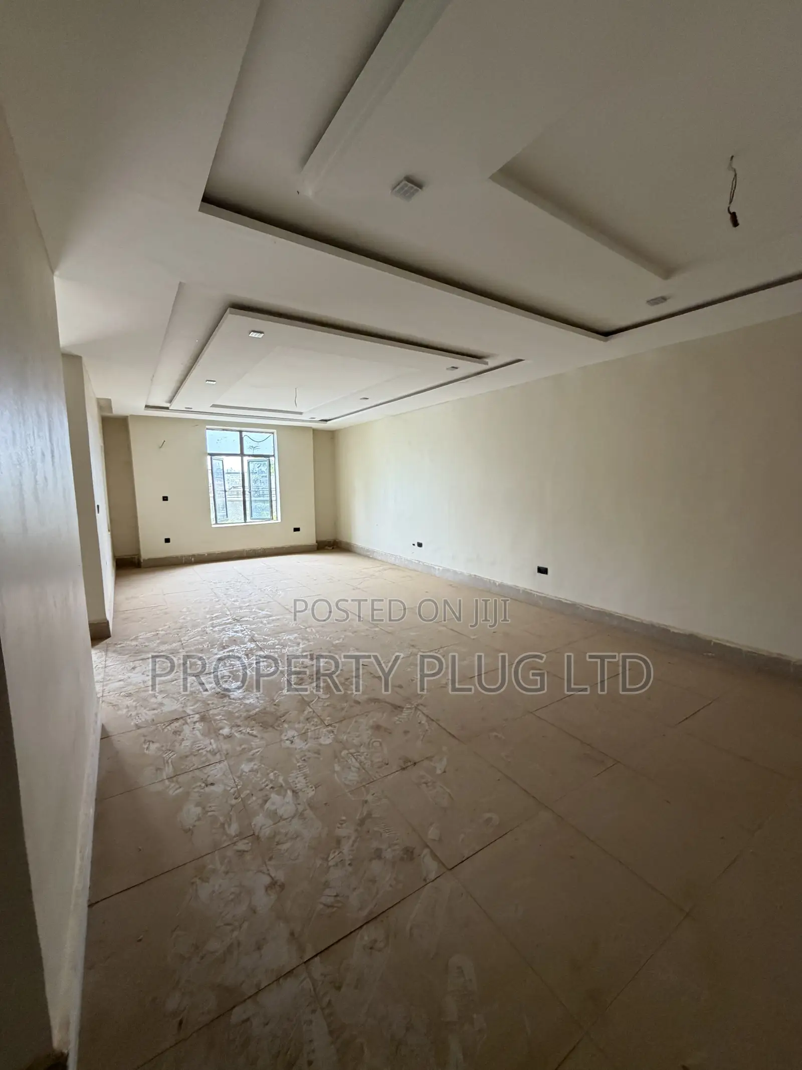 3bdrm Townhouse/Terrace in Idu for sale