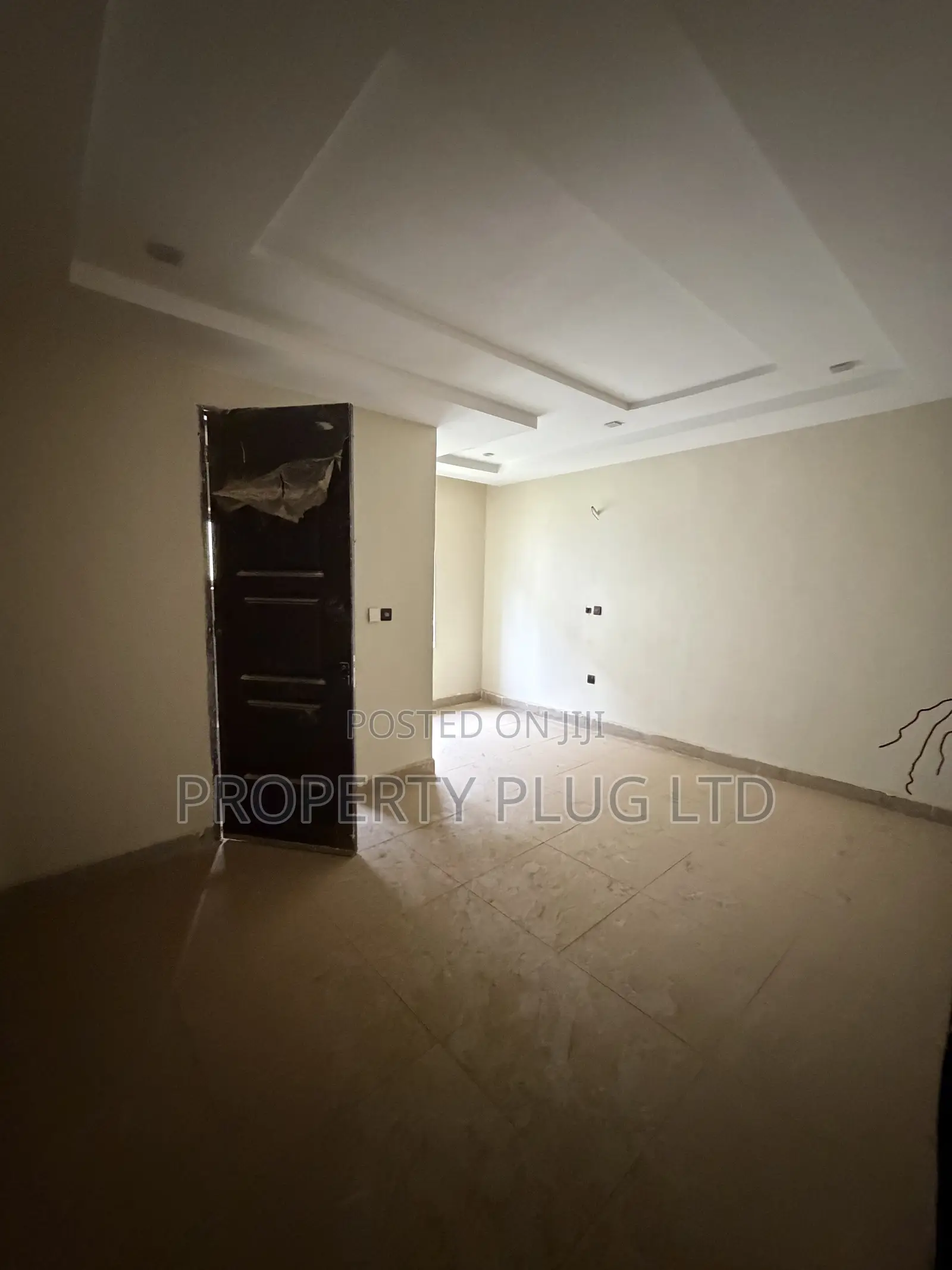 3bdrm Townhouse/Terrace in Idu for sale