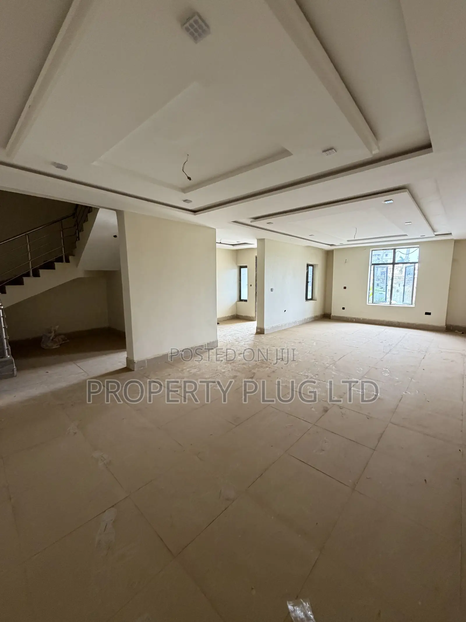3bdrm Townhouse/Terrace in Idu for sale