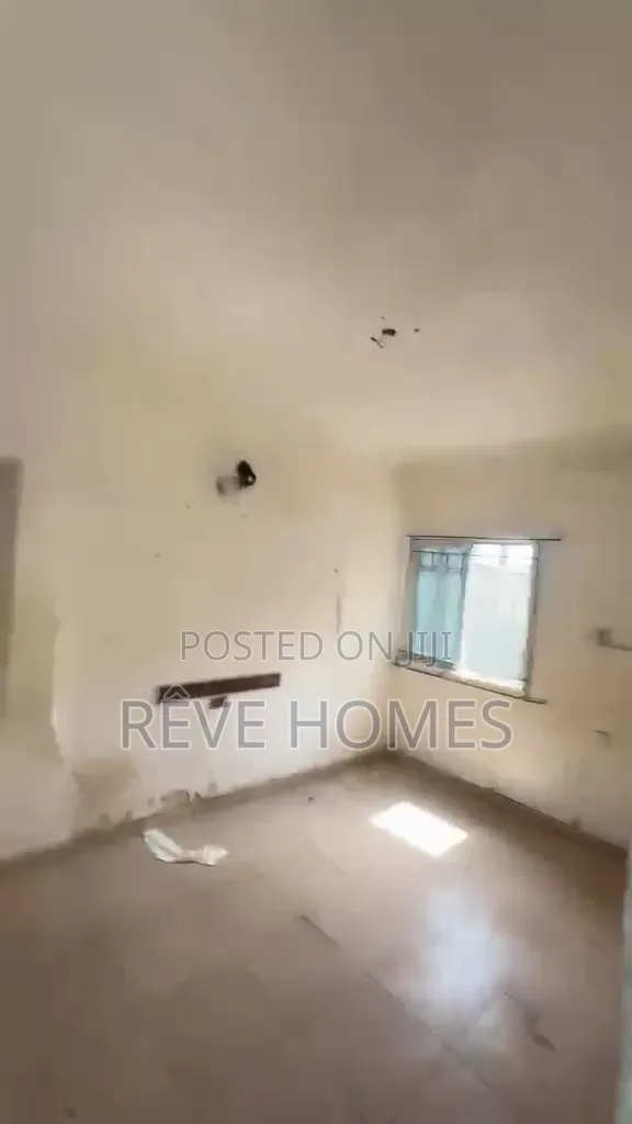 Mini Flat in Pedro for rent