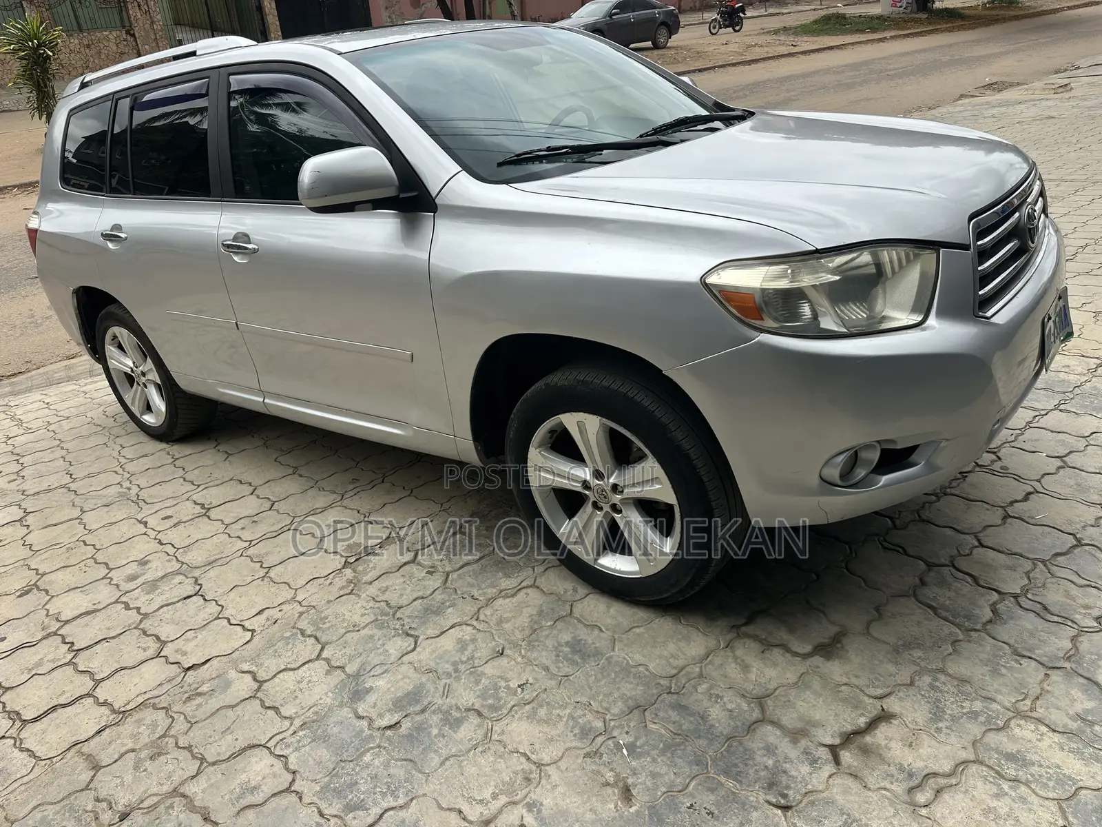 Toyota Highlander Limited 2010 Silver