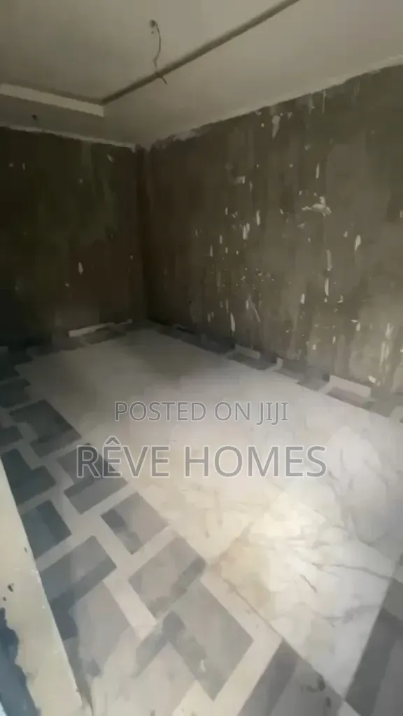 Studio Apartment in Obanikoro for rent