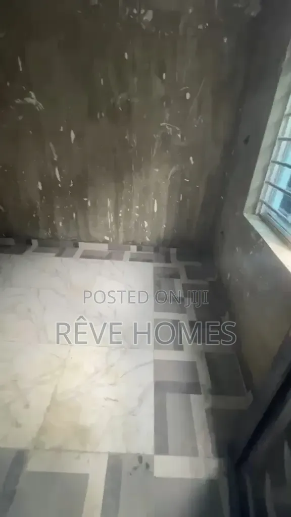 Studio Apartment in Obanikoro for rent