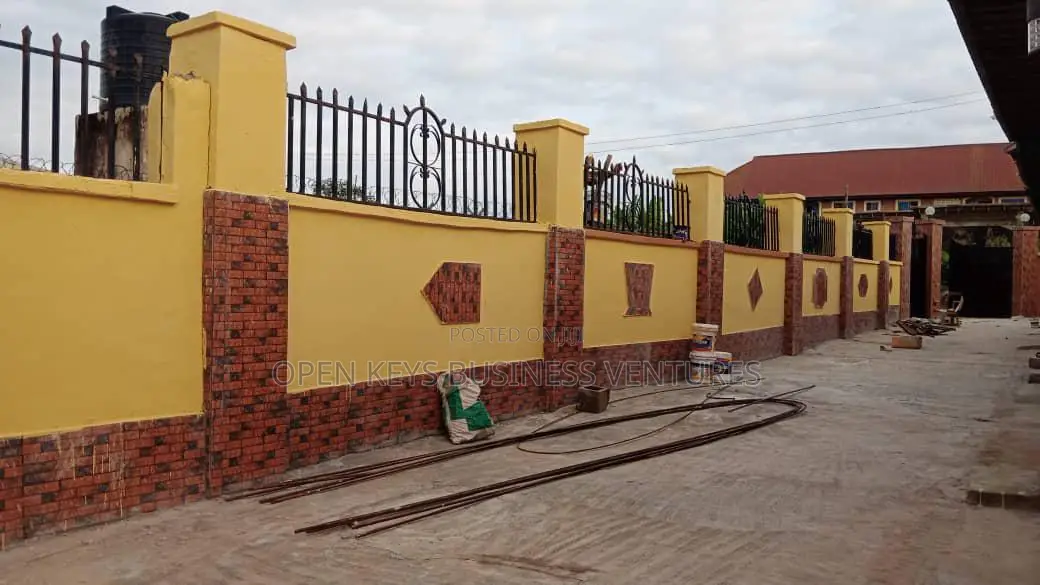 3bdrm Bungalow in Olorunda Abaa, Akobo for sale