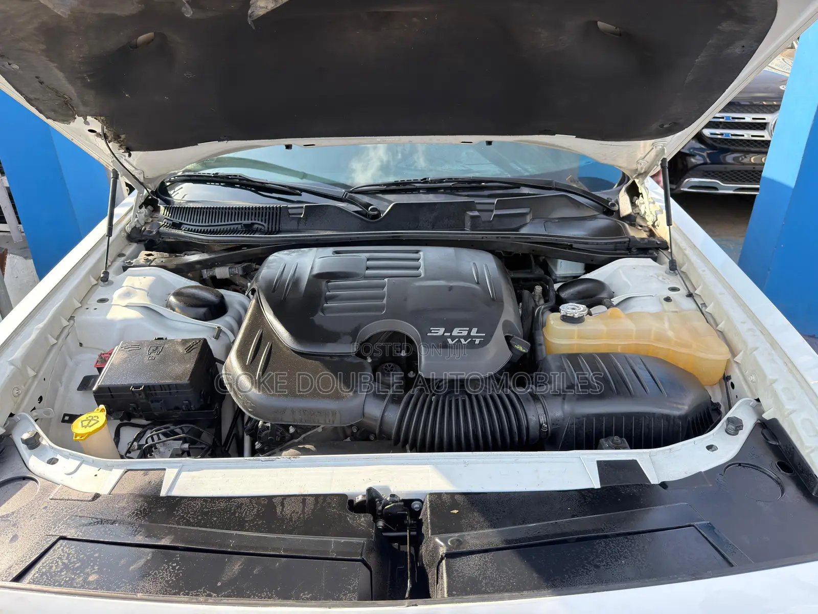 Dodge Challenger 2018 White
