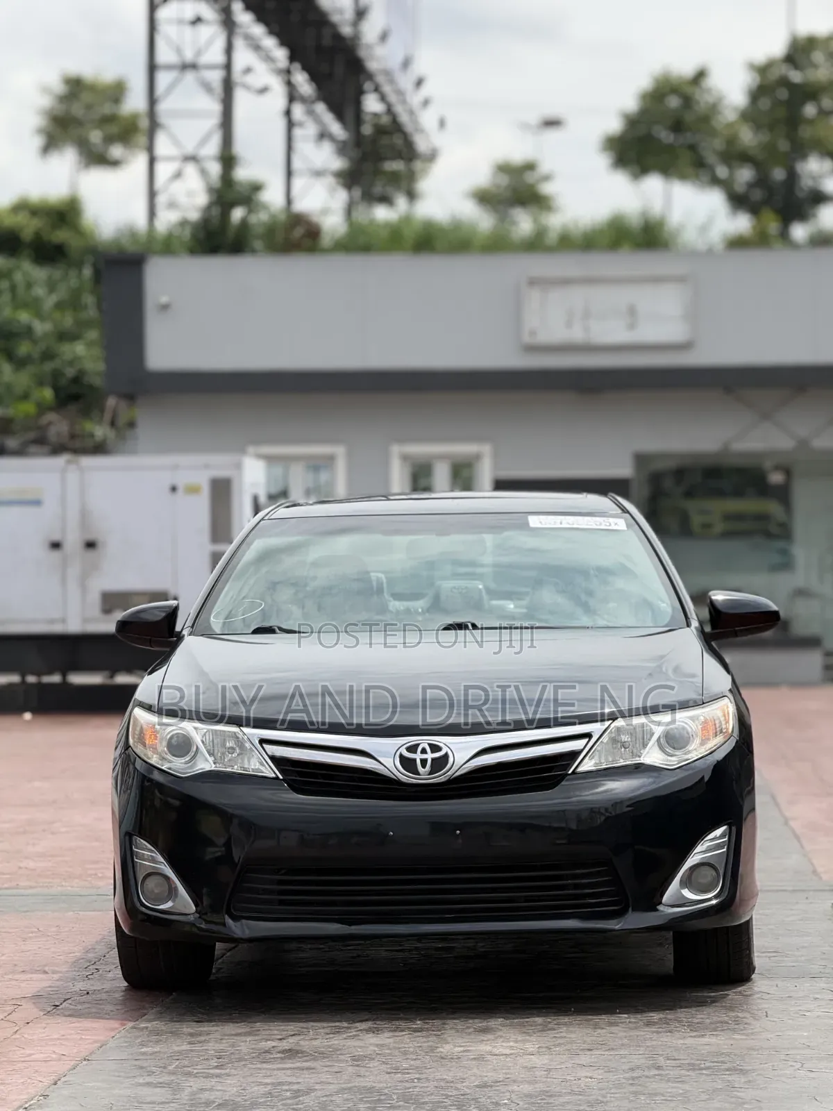 Toyota Camry XLE V6 4dr Sedan (3.5L 6cyl 6A) 2012 Black