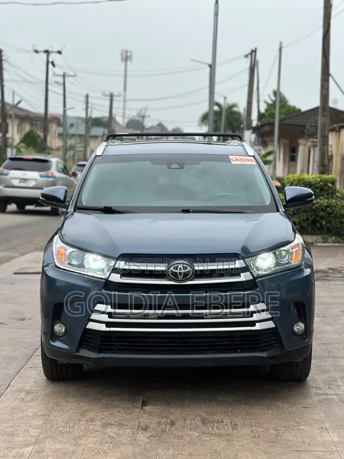 Toyota Highlander XLE 2019 Blue