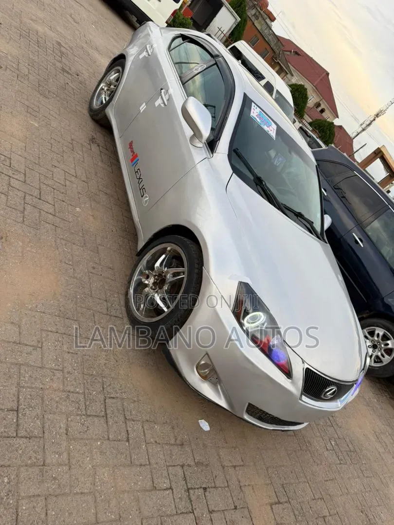 Lexus IS 2008 Silver